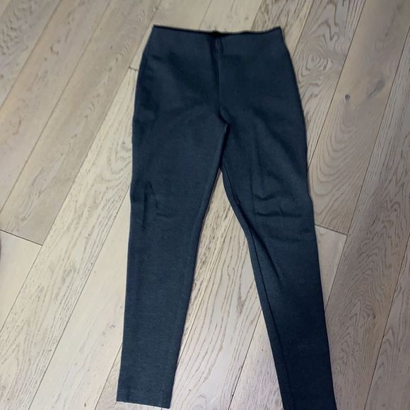 Banana Republic High Rise Skinny Petite Leggings Bundle. Green, Grey, Black. - Picture 4 of 5